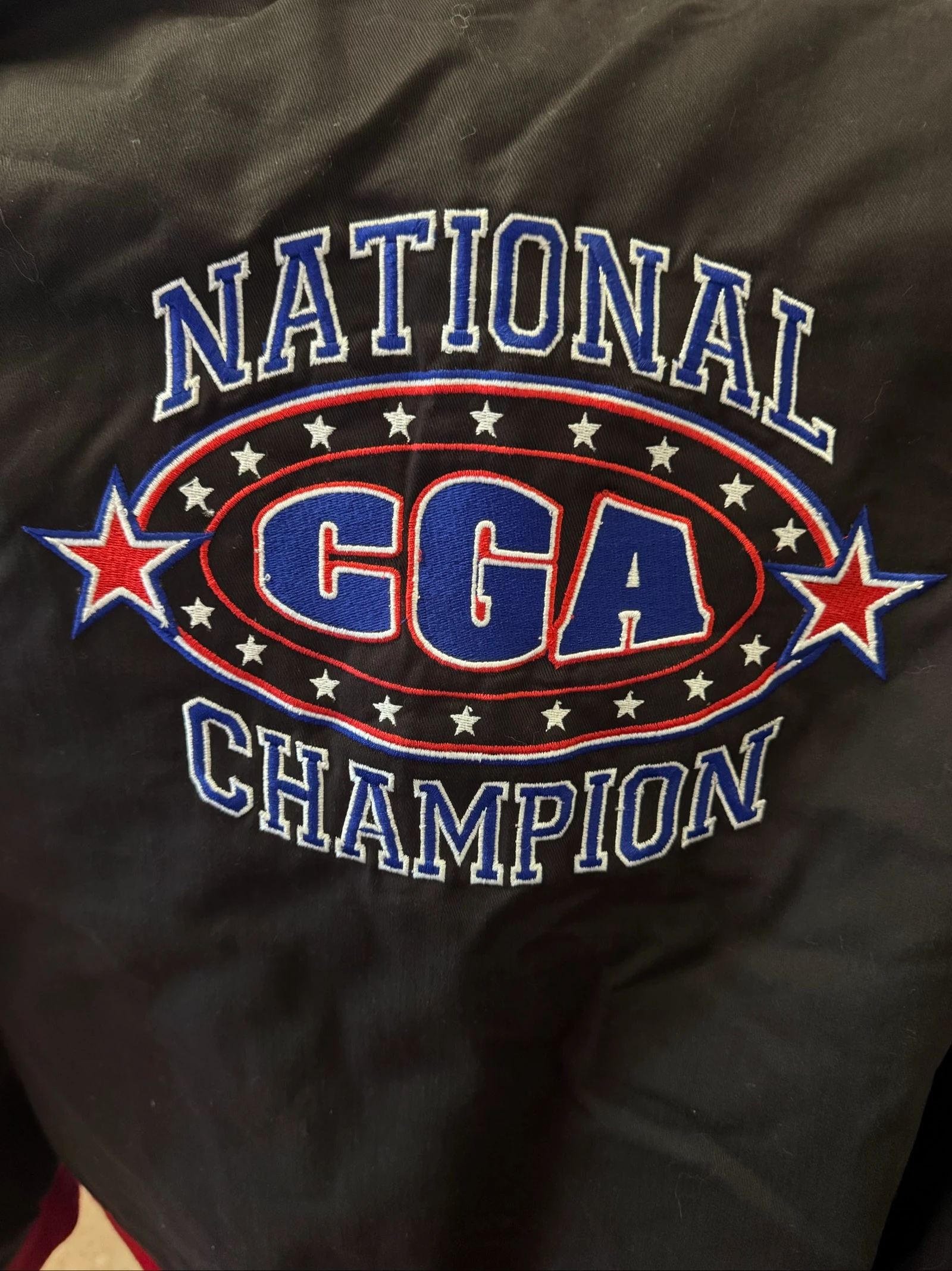 Veste Teddy CGA National Champion Dallas Texas noire/rouge – Estilo varsity – photo 3